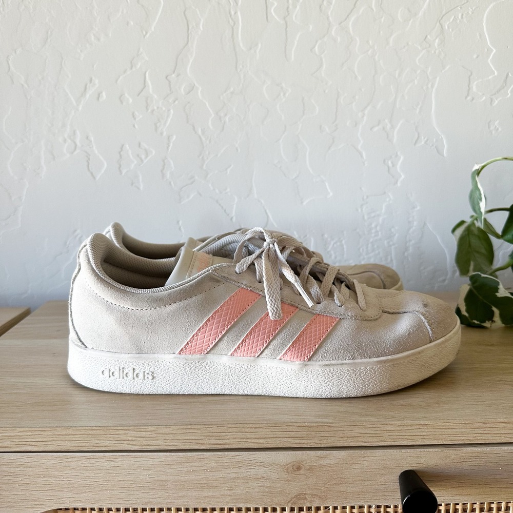 Adidas | VL Court 2.0 Suede Lace-Up Sneaker‎ in White & Dust Pink size 8 - Picture 3 of 8